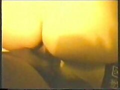 લિટલ એશિયનોના પ્રીફેક્ટ ઈવા યી પોર્ન ફિલ્મ સાથે હેન્ડજોબ વિડિયો